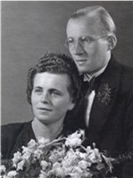 Inge und Hans Bergt bei ihrer Hochzeit 1948 in Hartmannsdorf